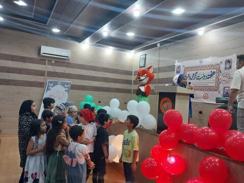 جشن بزرگ کودکان تحت حمایت بهزیستی بوشهر، نمادی از پویایی و امید در هفته دولت