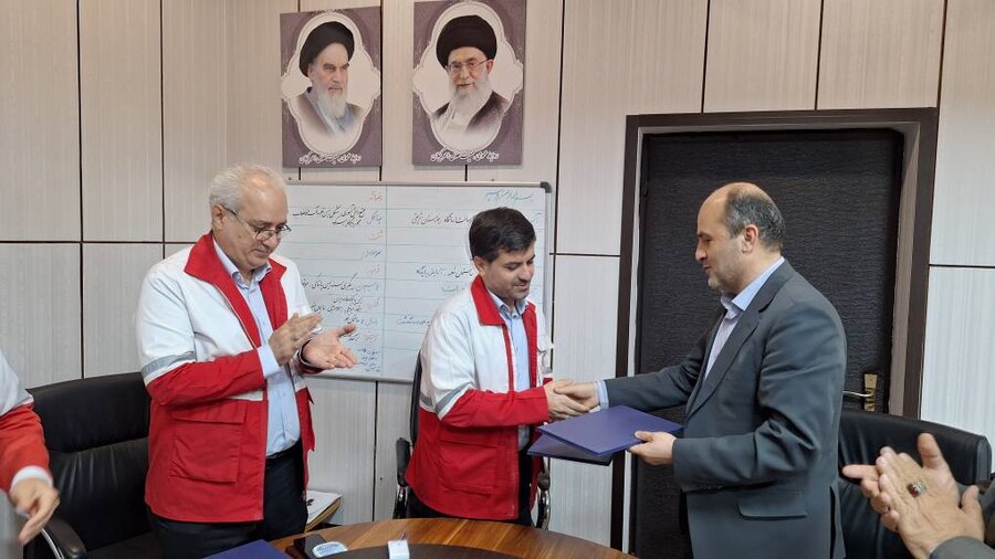 انعقاد تفاهم نامه همکاری مشترک میان اداره کل بهزیستی و جمعیت هلال احمر استان گیلان انعقاد تفاهم نامه همکاری مشترک میان اداره کل بهزیستی و جمعیت هلال احمر استان گیلان