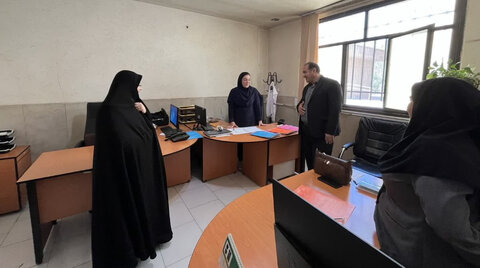 حضورسرزده معاون هماهنگی امور عمرانی  فرمانداری شهرستان ساوجبلاغ دراداره بهزیستی شهرستان ساوجبلاغ