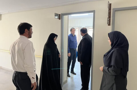 حضورسرزده معاون هماهنگی امور عمرانی  فرمانداری شهرستان ساوجبلاغ دراداره بهزیستی شهرستان ساوجبلاغ