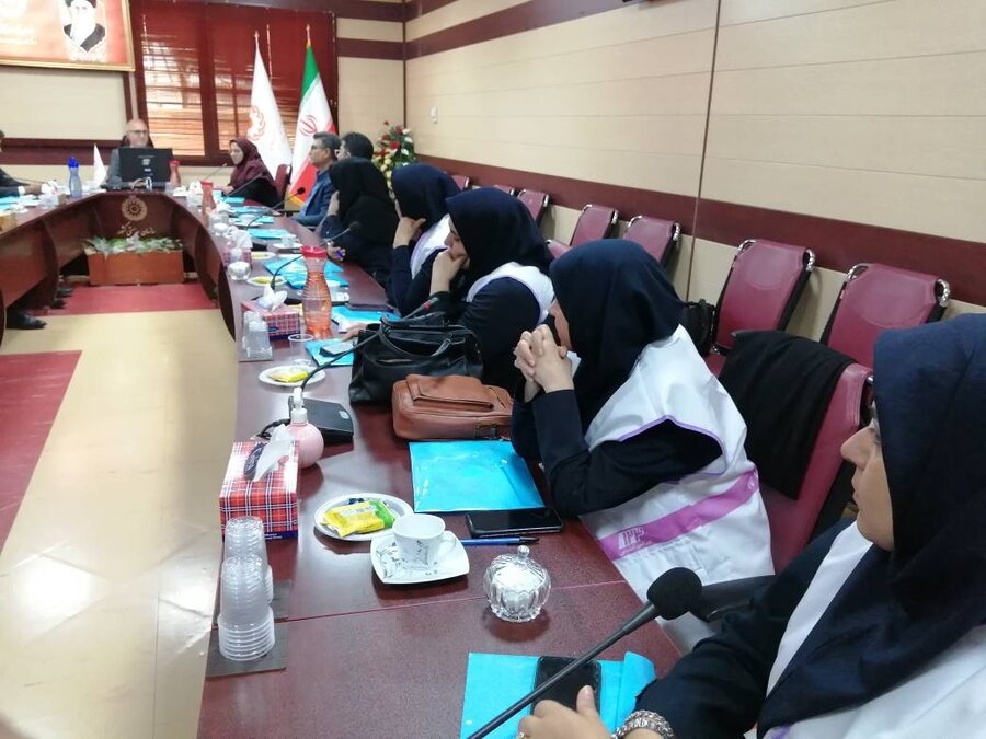 خراسان جنوبی-به مناسبت فرارسیدن سالروز تأسیس اورژانس اجتماعی و همزمان با کل کشور نیروهای اورژانس اجتماعی در مرکز استان تقدیر شدند