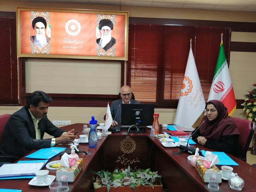 خراسان جنوبی-به مناسبت فرارسیدن سالروز تأسیس اورژانس اجتماعی و همزمان با کل کشور نیروهای اورژانس اجتماعی در مرکز استان تقدیر شدند