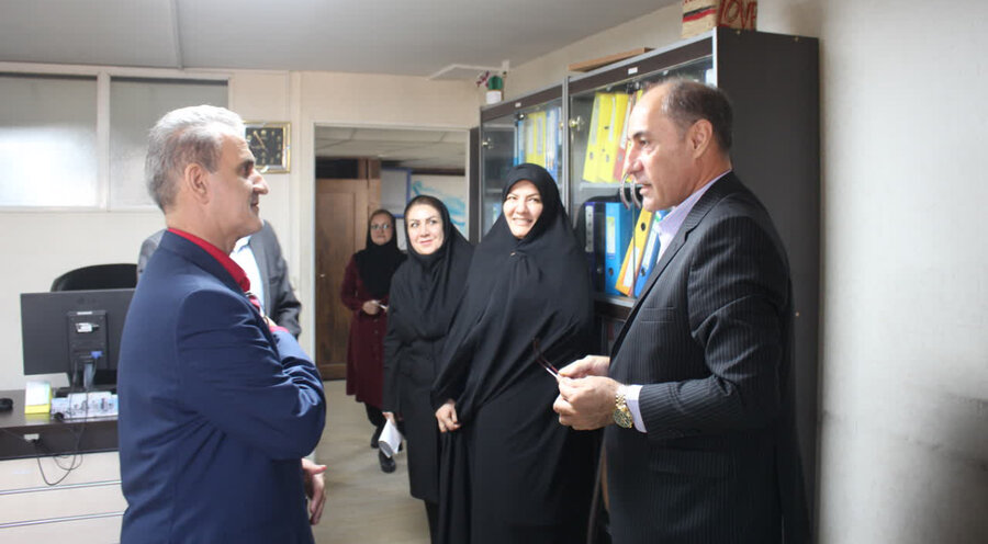 بازدید معاون سلامت اجتماعی سازمان بهزیستی کشور از دفاتر و بخش‌های بهزیستی البرز