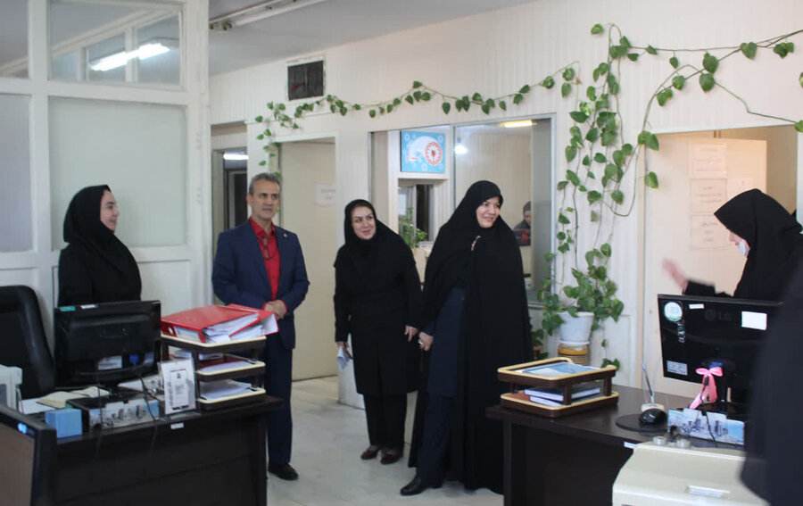 بازدید معاون سلامت اجتماعی سازمان بهزیستی کشور از دفاتر و بخش‌های بهزیستی البرز