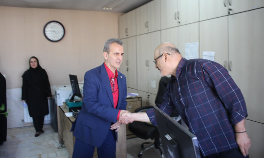 بازدید معاون سلامت اجتماعی سازمان بهزیستی کشور از دفاتر و بخش‌های بهزیستی البرز