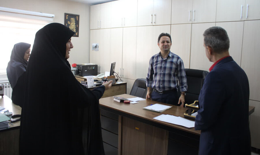 بازدید معاون سلامت اجتماعی سازمان بهزیستی کشور از دفاتر و بخش‌های بهزیستی البرز