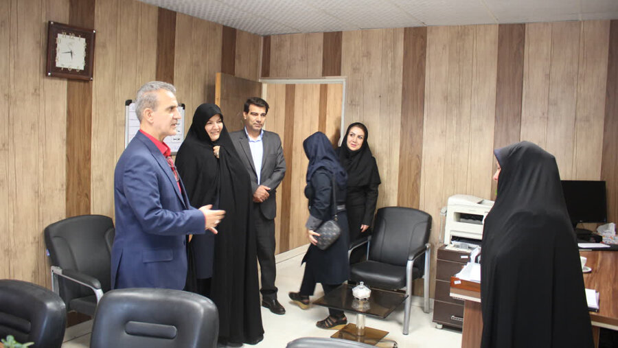 بازدید معاون سلامت اجتماعی سازمان بهزیستی کشور از دفاتر و بخش‌های بهزیستی البرز