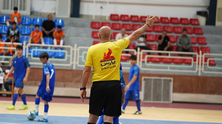 فوتسال فرزندان مهر