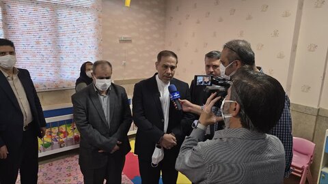 بازدید از خانه چتر