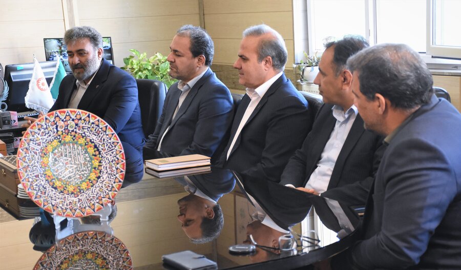 نشست مسئولان بهزیستی و بانک رفاه