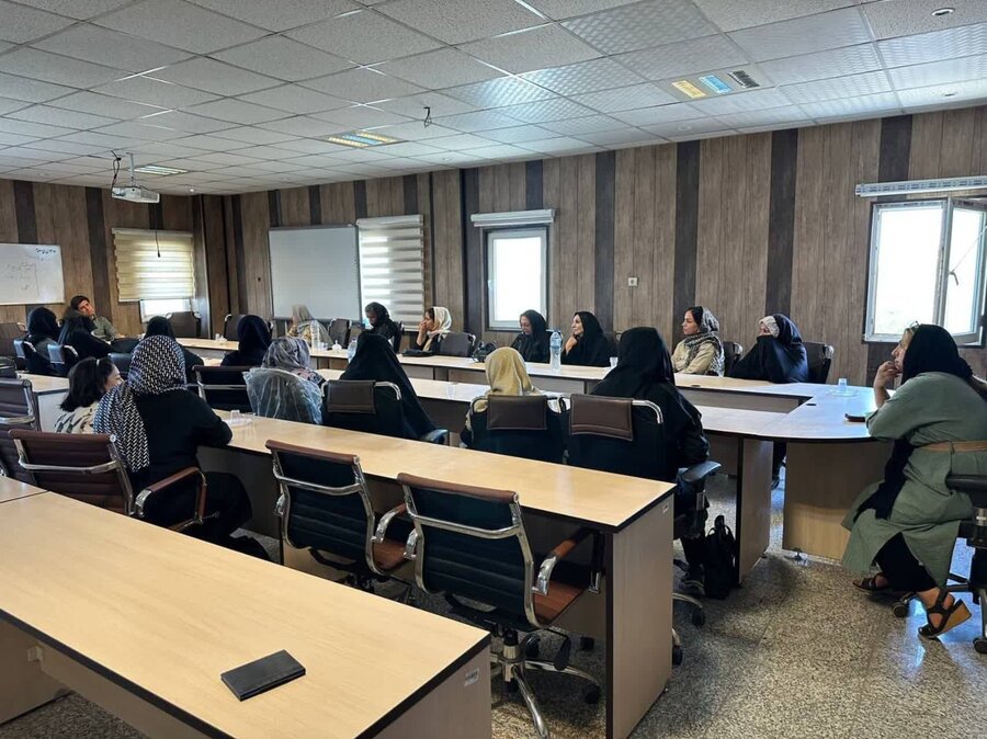 بهارستان | برگزاری کارگاه «مهارت‌های توسعه و رشد فردی» ویژه خانواده‌های بهزیستی