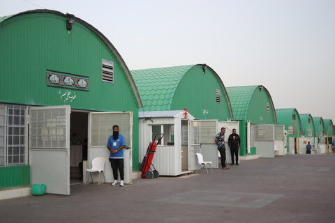 توزیع لوازم تحریر فرزندان بهبودیافتگان اعتیاد