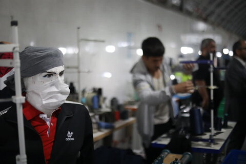 توزیع لوازم تحریر فرزندان بهبودیافتگان اعتیاد