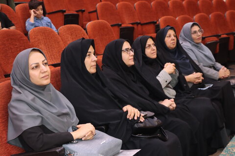 گزارش تصویری اآغاز سال تحصیلی با هدیه‌ای از جنس مهر برای کودکان کار