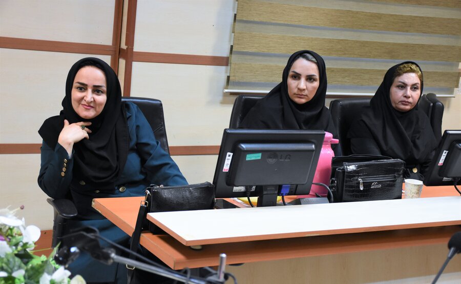 تجلیل از تسهیلگران طرح ارتقاء توانمندی های شناختی رفتاری در مناطق آسیب خیز