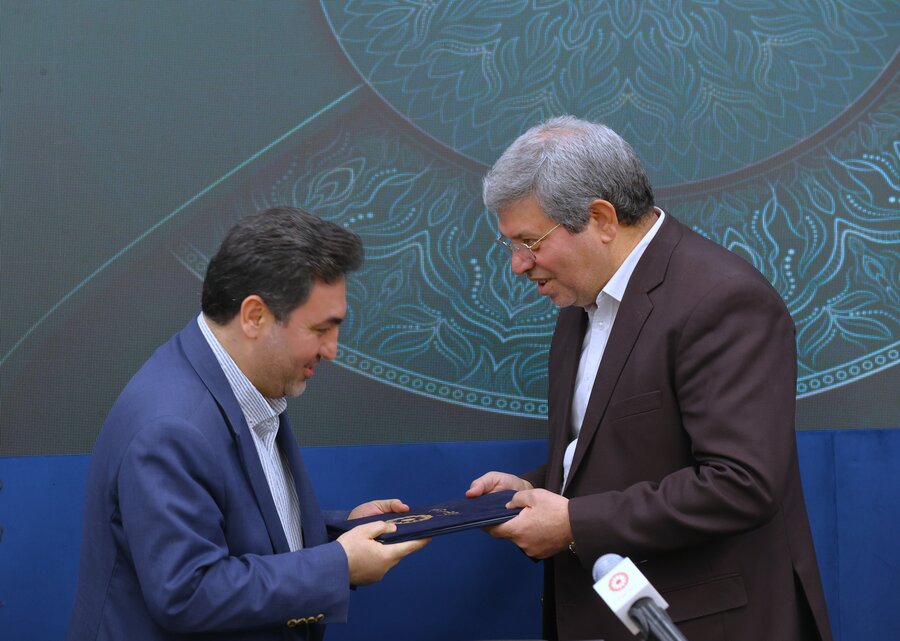 تکریم جمعی از مدیران سازمان بهزیستی کشور