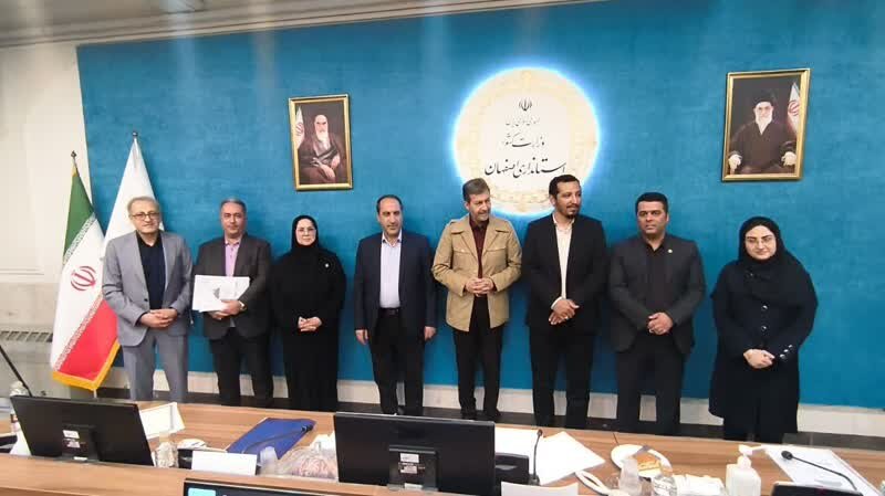  پوستر «پویش ۱۵۰۰ لبخند» رونمایی شد