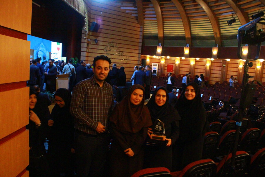 بهزیستی البرز در جشنواره شهید رجایی خوش درخشید / رتبه اول خدمت‌رسانی به مردم