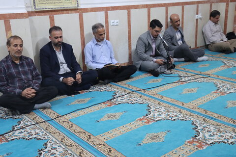 غبارروبی و عطرافشانی گلزار مطهر شهدای بوشهر؛ آغاز پرشور هفته دفاع مقدس و شروع به کار سرپرست جدید بهزیستی استان