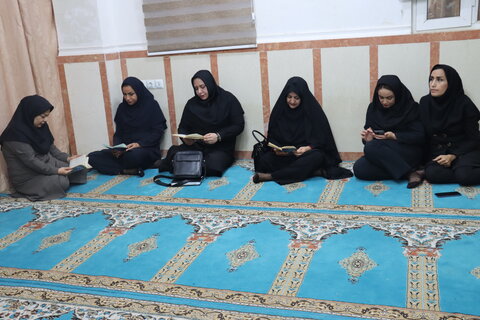 غبارروبی و عطرافشانی گلزار مطهر شهدای بوشهر؛ آغاز پرشور هفته دفاع مقدس و شروع به کار سرپرست جدید بهزیستی استان