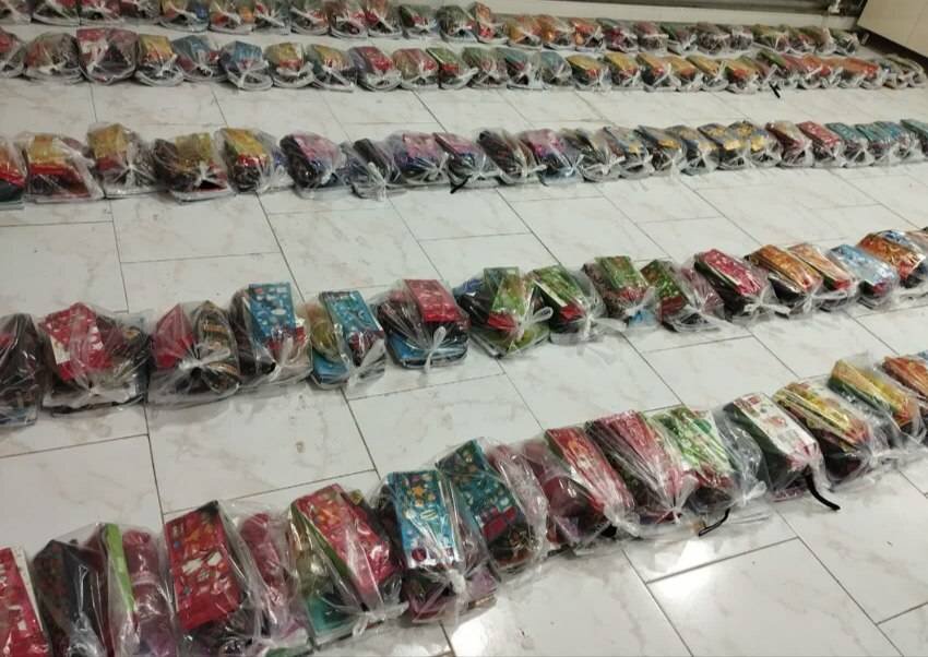 تهیه و توزیع لوازم‌التحریر برای دانش‌آموزان تحت پوشش بهزیستی شوط در آغاز سال تحصیلی جدید