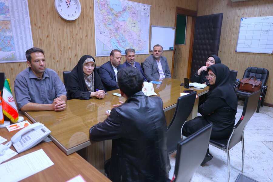 دیدار چهره به چهره رئیس سازمان بهزیستی کشور با ناشنوایان