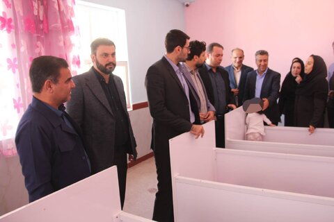 قضات با تعیین مجازات جایگزین حبس، یاریگر مددجویان شده و به جمع شرکای اجتماعی بهزیستی بپیوندند