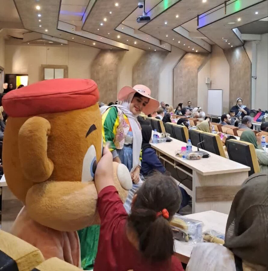 ۴۰۰۰ بسته نوشت افزار