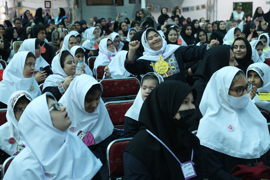 اول مهر در مدرسه استثنایی رجاییه/صبحگاهی پرشور با دانش‌آموزان استثنایی