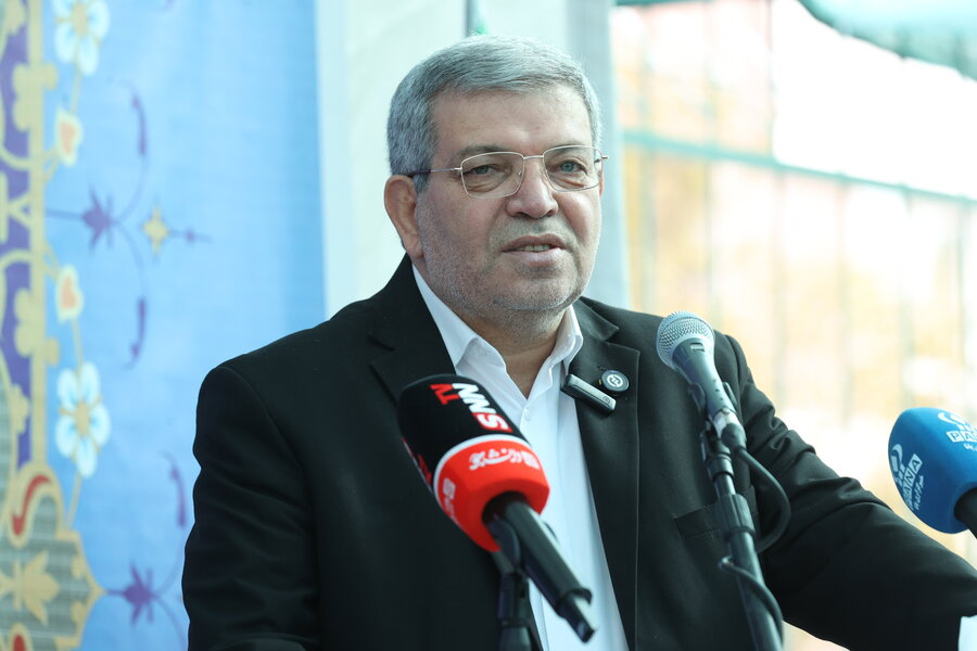 مراسم آغاز سال تحصیلی و نواختن زنگ در مدرسه استثنایی رجائیه مراسم آغاز سال تحصیلی و نواختن زنگ در مدرسه استثنایی رجائیه