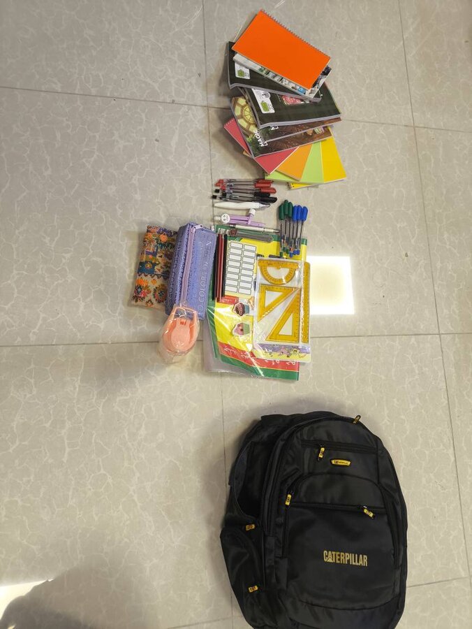 بهره‌مندی کامل دانش‌آموزان تحت پوشش بهزیستی کیش از بسته‌های لوازم‌التحریر