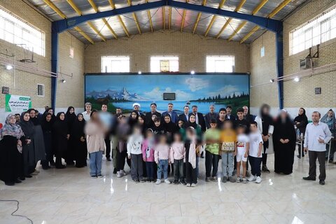 دیدار فرزندان بهزیستی با خانواده های خود در زندان