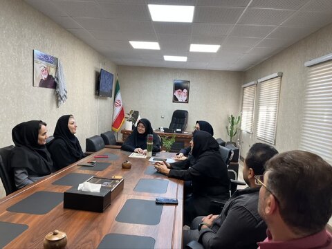 ساوجبلاغ | به مناسبت روز سرباز /تقدیر از سرباز امریه شاغل در اداره بهزیستی ساوجبلاغ