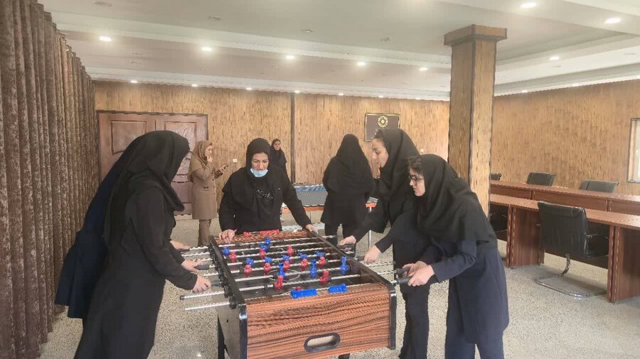 شهر قدس | مسابقه ورزشی پرسنل اداره بهزیستی به مناسبت هفته دفاع مقدس