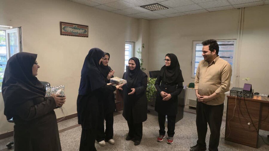 شهر قدس | مسابقه ورزشی پرسنل اداره بهزیستی به مناسبت هفته دفاع مقدس