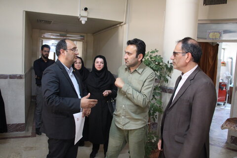 بازدید و دیدار مشاور اجتماعی رئیس حوزه ریاست مجلس از مراکز بهزیستی استان سمنان