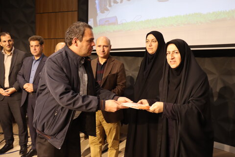 گزارش تصویری| برگزاری آیین نکوداشت هفته ملی ناشنوایان در بهزیستی استان اردبیل