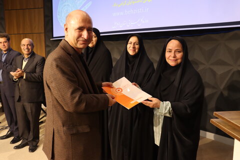 گزارش تصویری| برگزاری آیین نکوداشت هفته ملی ناشنوایان در بهزیستی استان اردبیل