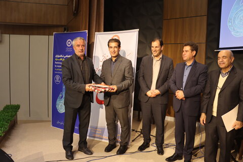 گزارش تصویری| برگزاری آیین نکوداشت هفته ملی ناشنوایان در بهزیستی استان اردبیل