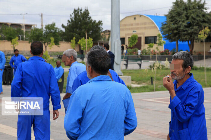 کاهش آسیب‌های اجتماعی با توانمندسازی معتادان