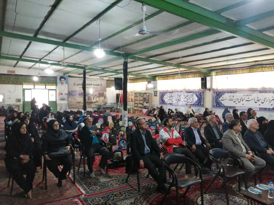 خراسان جنوبی-کارکنان بهزیستی افتخار کنند به خدمت برای افرادی که خداوند دوستشان دارد