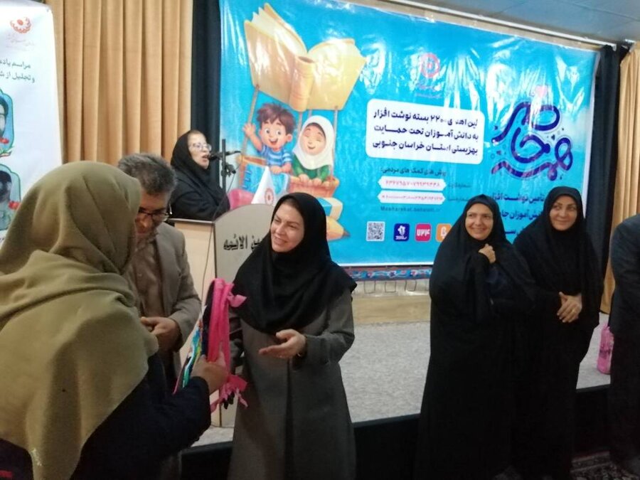 خراسان جنوبی-کارکنان بهزیستی افتخار کنند به خدمت برای افرادی که خداوند دوستشان دارد