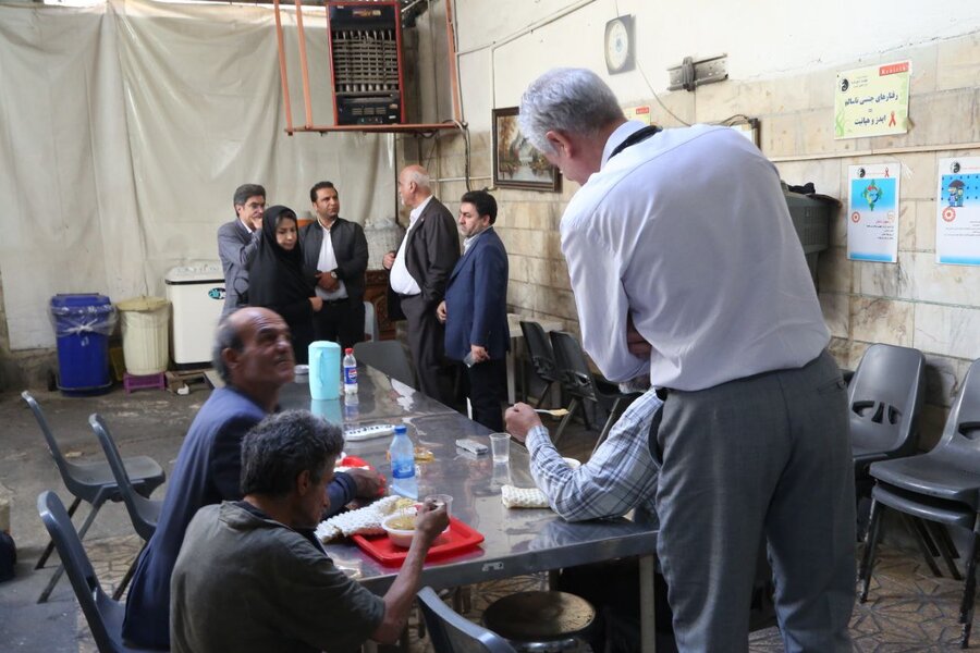 بازدید از مراکز کاهش آسیب