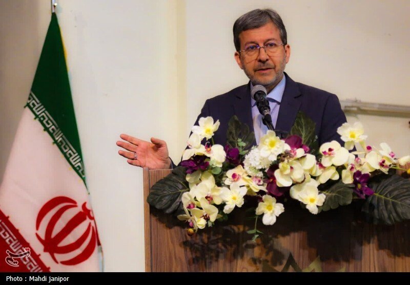 در رسانه| سهمیه استخدامی و مشوق‌های مالیاتی راهکاری برای پایان بیکاری ناشنوایان