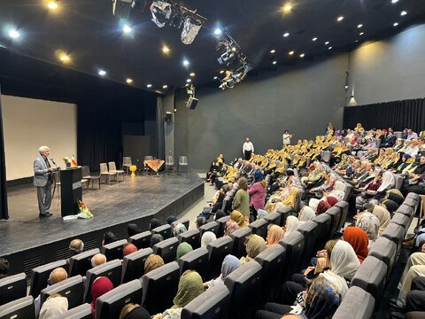 مراسم روز سالمند با حضور مدیر کل بهزیستی فارس