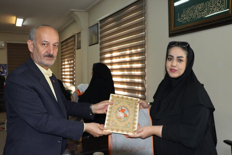 گزارش تصویری  ا نشست خبری مدیر کل بهزیستی استان مرکزی با اصحاب رسانه