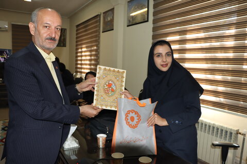 گزارش تصویری  ا نشست خبری مدیر کل بهزیستی استان مرکزی با اصحاب رسانه