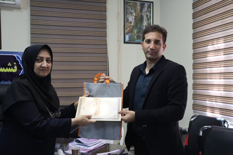 گزارش تصویری  ا نشست خبری مدیر کل بهزیستی استان مرکزی با اصحاب رسانه