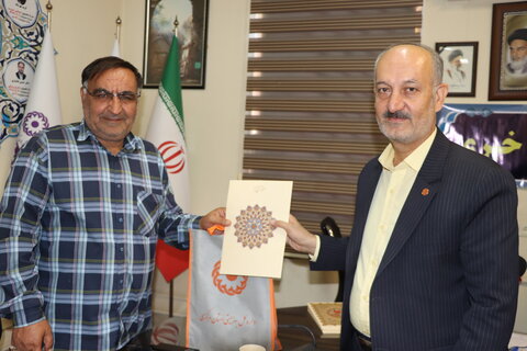 گزارش تصویری  ا نشست خبری مدیر کل بهزیستی استان مرکزی با اصحاب رسانه