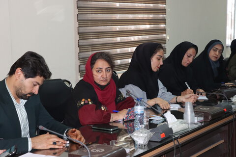 گزارش تصویری  ا نشست خبری مدیر کل بهزیستی استان مرکزی با اصحاب رسانه